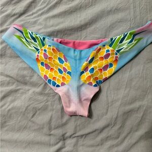 Moana Bikini Swim Bottoms Old Size Large.